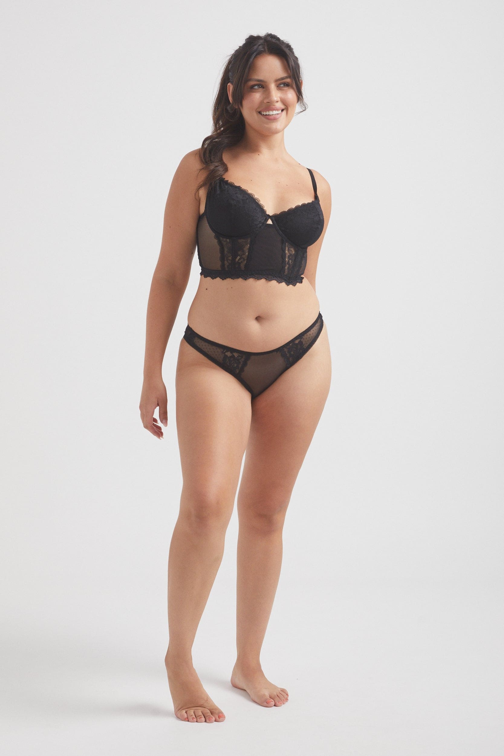 Emily Bustier - Black